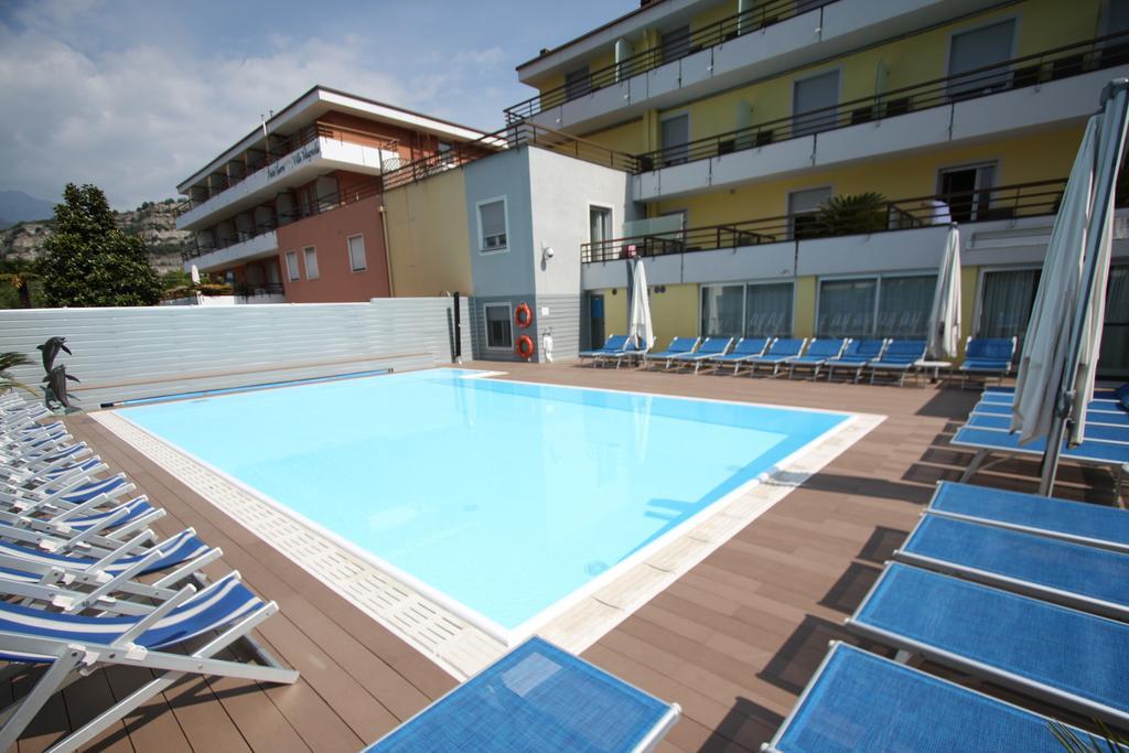 Hotel Miorelli Torbole Sul Garda Dış mekan fotoğraf