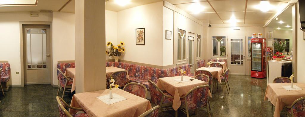 Hotel Miorelli Torbole Sul Garda Dış mekan fotoğraf