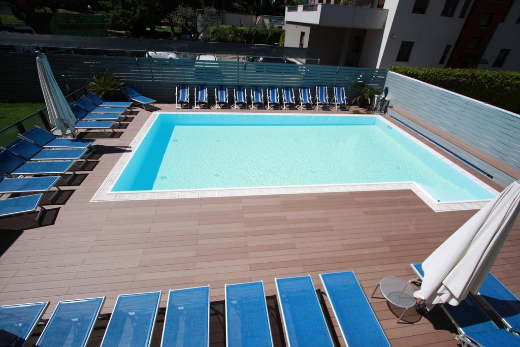 Hotel Miorelli Torbole Sul Garda Dış mekan fotoğraf